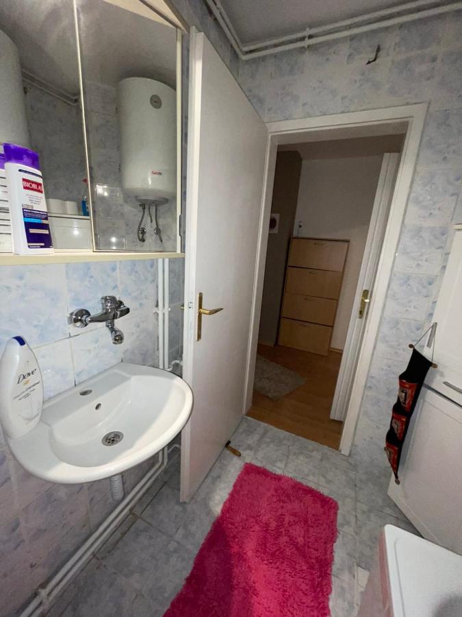 Apartman City Apartment Tuzla Exterior photo